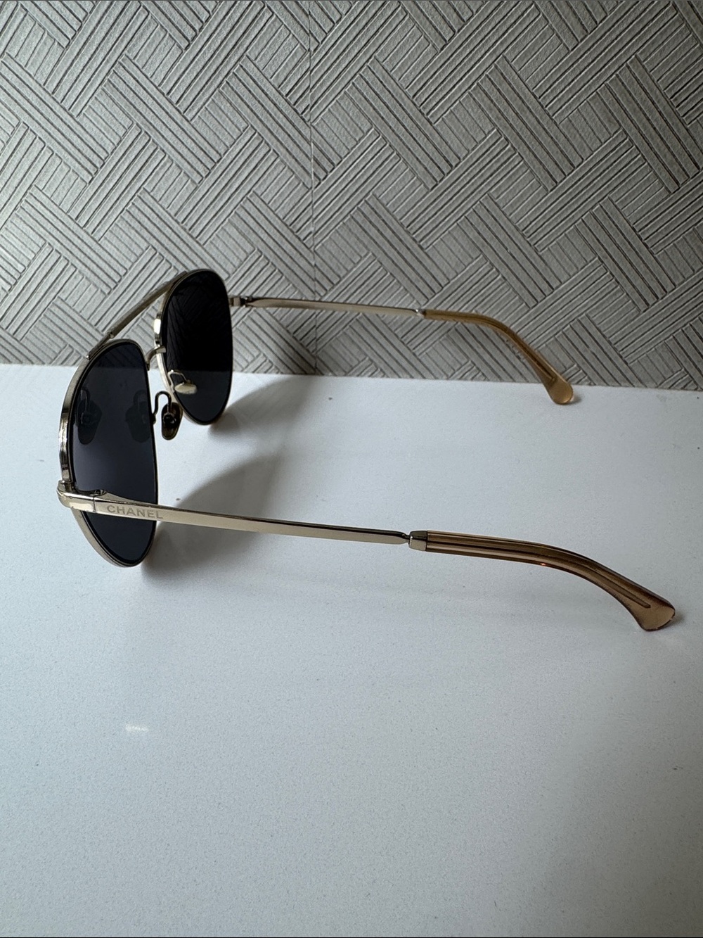 Chanel Aviator Pilot Sunglasses Gold & Crystal frames Black gradient lenses - Picture 7 of 14